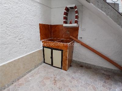 Casa de 4 alcobas en arriendo en Belén, Medellín, 190 m² · foto 14 de 16
