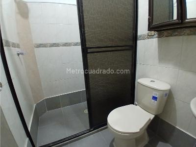 Casa de 4 alcobas en arriendo en Belén, Medellín, 190 m² · foto 9 de 16