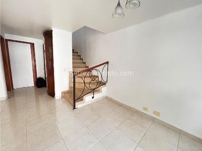 Casa de 4 alcobas en arriendo en Robledo Pilarica, Medellín, 110 m² · foto 7 de 20
