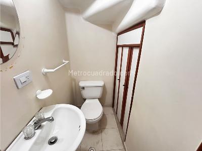 Casa de 4 alcobas en arriendo en Robledo Pilarica, Medellín, 110 m² · foto 9 de 20