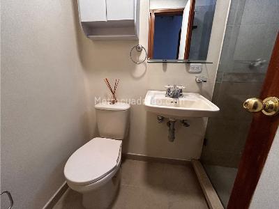 Casa de 4 alcobas en arriendo en Robledo Pilarica, Medellín, 110 m² · foto 16 de 20