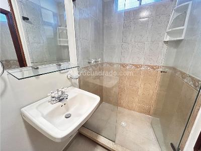 Casa de 4 alcobas en arriendo en Robledo Pilarica, Medellín, 110 m² · foto 18 de 20