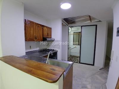 Apartamento de 2 alcobas en arriendo en Belen Malibu, Medellín, 65 m² · foto 3 de 11