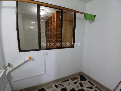 Apartamento de 2 alcobas en arriendo en Belen Malibu, Medellín, 65 m² · foto 5 de 11