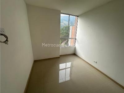Apartamento de 3 alcobas en arriendo en Norte America, Bello, 74 m² · foto 7 de 14