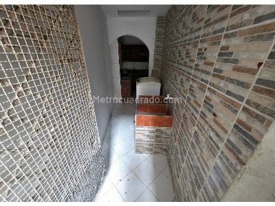 Apartamento de 2 alcobas en arriendo en Buenos Aires, Medellín, 70 m² · foto 14 de 15