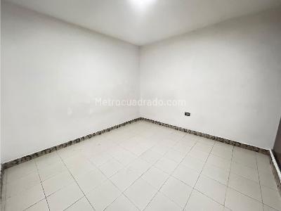 Casa de 3 alcobas en arriendo en Castilla, Medellín, 60 m² · foto 6 de 12