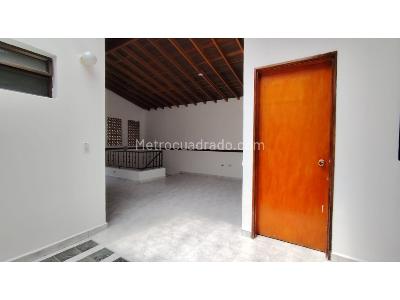Casa de 3 alcobas en arriendo en San Jose, Envigado, 90 m² · foto 4 de 16