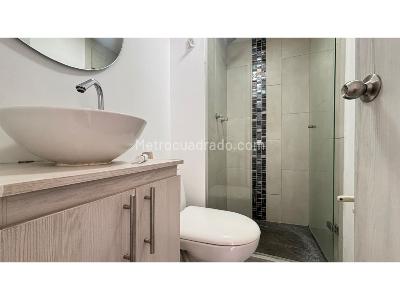 Apartamento de 3 alcobas en arriendo en Loma De San Jose, Sabaneta, 60 m² · foto 10 de 15