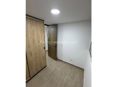Apartamento de 3 alcobas en arriendo en Maria Auxiliadora, Sabaneta, 55 m² · foto 5 de 15