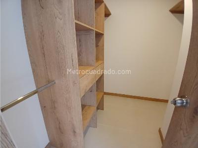 Apartaestudio en arriendo en Robledo San German, Medellín, 45 m² · foto 4 de 9