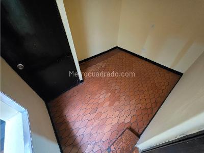 Casa de 3 alcobas en arriendo en Manrique Oriental, Medellín, 86 m² · foto 7 de 19