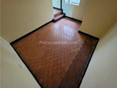 Casa de 3 alcobas en arriendo en Manrique Oriental, Medellín, 86 m² · foto 8 de 19