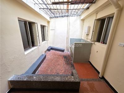 Casa de 3 alcobas en arriendo en Manrique Oriental, Medellín, 86 m² · foto 18 de 19
