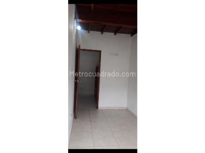 Apartaestudio en arriendo en Cabecera San Antonio De Prado, Medellín, 35 m² · foto 3 de 6