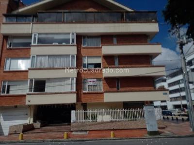 Apartamento de 3 alcobas en venta en Santa Barbara Central, Bogotá, 156 m² · foto 14 de 16