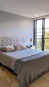 Apartamento de 1 alcoba en arriendo en Santa Paula Central, Bogotá, 63 m² · foto 2 de 11