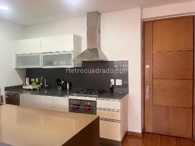 Apartamento de 2 alcobas en venta en Chico, Bogotá, 100 m² · foto 3 de 20