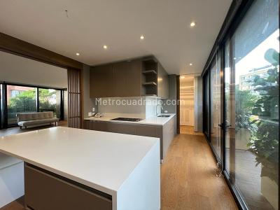 Apartamento de 2 alcobas en venta en Santa Maria Reserva Urbana, Bogotá, 198 m² · foto 7 de 20