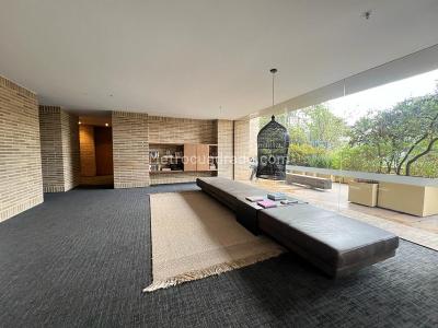 Apartamento de 2 alcobas en venta en Santa Maria Reserva Urbana, Bogotá, 198 m² · foto 12 de 20