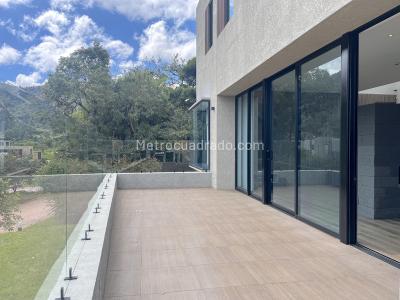 Casa de 4 alcobas en venta en La Calera, La Calera, 652 m² · foto 8 de 20
