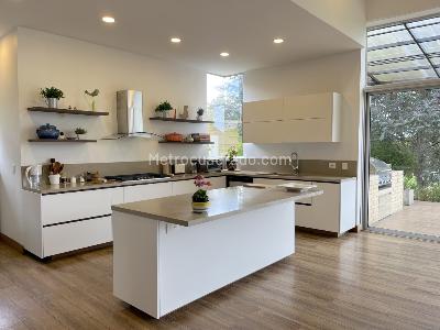 Casa de 3 alcobas en venta en La Calera, La Calera, 380 m² · foto 8 de 20