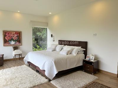 Casa de 3 alcobas en venta en La Calera, La Calera, 380 m² · foto 13 de 20