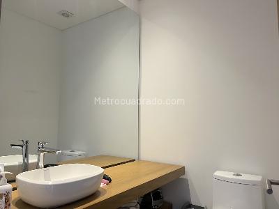 Apartamento de 2 alcobas en venta en Santa Maria Reserva Urbana, Bogotá, 197 m² · foto 2 de 13