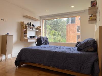 Apartamento de 4 alcobas en venta en Los Rosales, Bogotá, 265 m² · foto 11 de 20