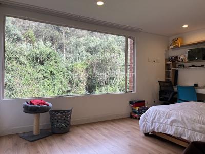 Apartamento de 4 alcobas en venta en Los Rosales, Bogotá, 265 m² · foto 15 de 20