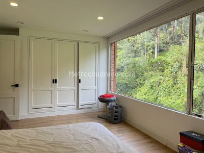 Apartamento de 4 alcobas en venta en Los Rosales, Bogotá, 265 m² · foto 16 de 20