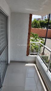 Apartamento de 3 alcobas en venta en Metropolili, Cali, 94 m² · foto 3 de 20