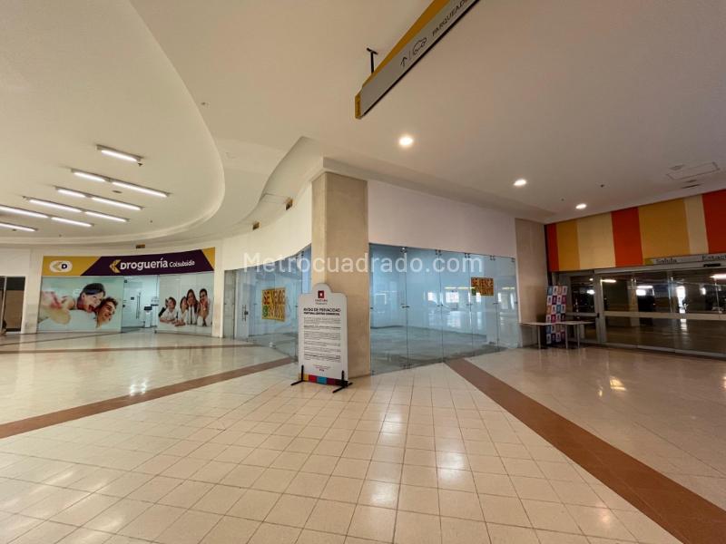Local Comercial en Venta, Centro Comercial Ventura, Soacha - Vista 3