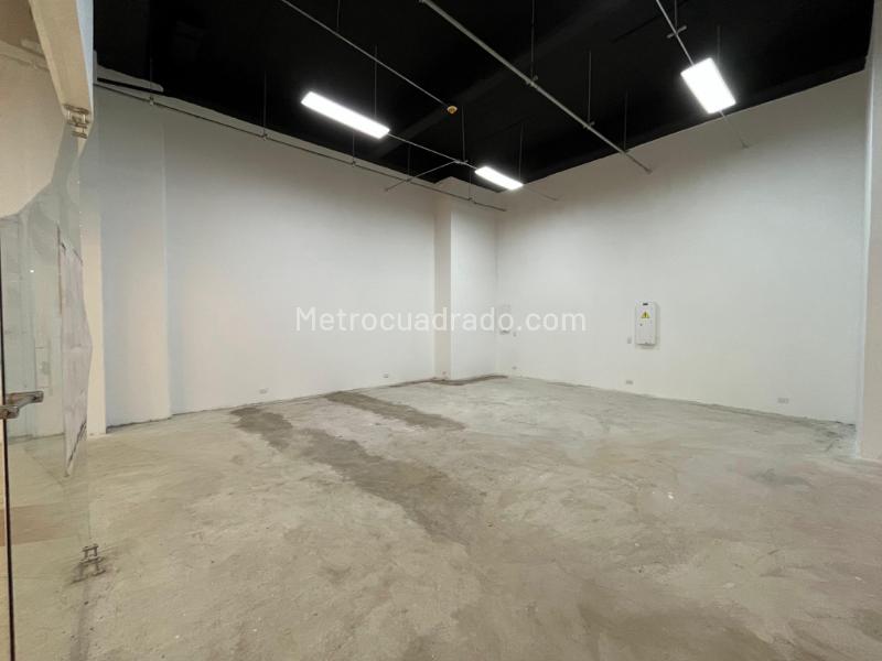 Local Comercial en Venta, Centro Comercial Ventura, Soacha - Más