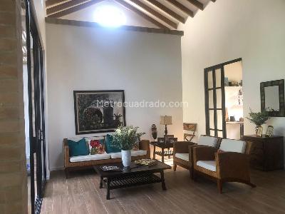 Casa de 4 alcobas en venta en Vereda El Cairo, Villavicencio, 208 m² · foto 16 de 19