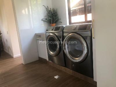Casa de 4 alcobas en venta en Vereda El Cairo, Villavicencio, 208 m² · foto 3 de 19