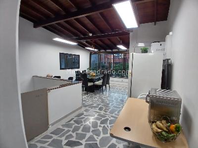 Apartamento de 3 alcobas en venta en Rosales, Medellín, 300 m² · foto 17 de 20