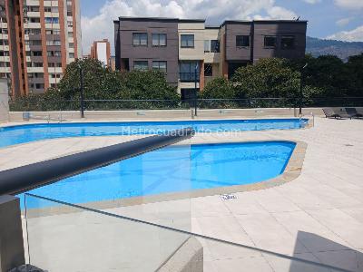 Apartamento en venta en Los Colores, Medellín · foto 8 de 20