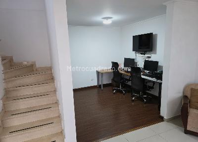 Casa de 3 alcobas en venta en Quintas De San Miguel, Armenia, 183 m² · foto 9 de 20