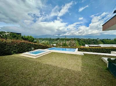 Casa de 4 alcobas en venta en Caimo, Armenia, 714 m² · foto 3 de 9