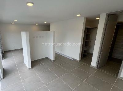 Apartaestudio en venta en Avenida Centenario, Armenia, 44 m² · foto 2 de 19