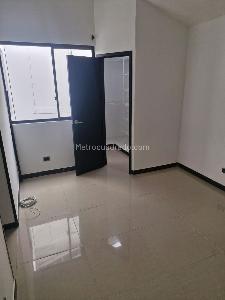 Casa de 4 alcobas en venta en Avenida 19, Armenia, 200 m² · foto 3 de 19