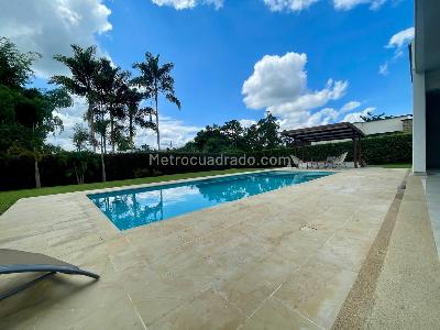 Casa de 3 alcobas en venta en Caimo, Armenia, 1035 m² · foto 13 de 20