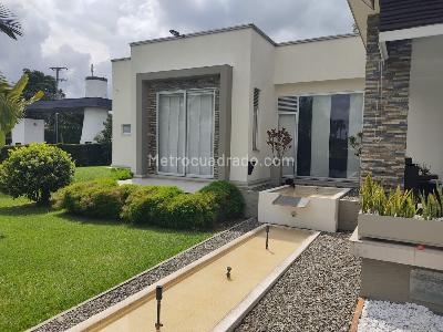 Casa de 5 alcobas en venta en El Caimo, Armenia · foto 14 de 16