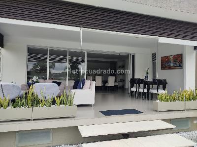 Casa de 5 alcobas en venta en El Caimo, Armenia · foto 3 de 16