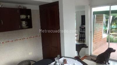Casa de 4 alcobas en venta en El Caimo, Armenia, 1350 m² · foto 8 de 19