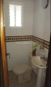 Casa de 4 alcobas en venta en El Caimo, Armenia, 1350 m² · foto 12 de 19