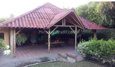 Casa de 4 alcobas en venta en El Caimo, Armenia, 1350 m² · foto 16 de 19