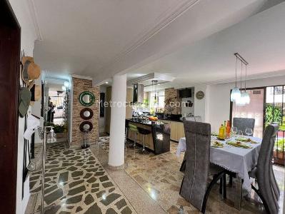 Casa de 4 alcobas en venta en Coinca, Armenia, 130 m² · foto 8 de 20