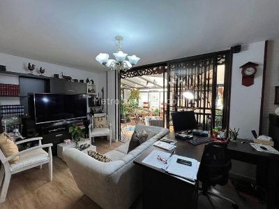 Casa de 4 alcobas en venta en Coinca, Armenia, 130 m² · foto 2 de 20